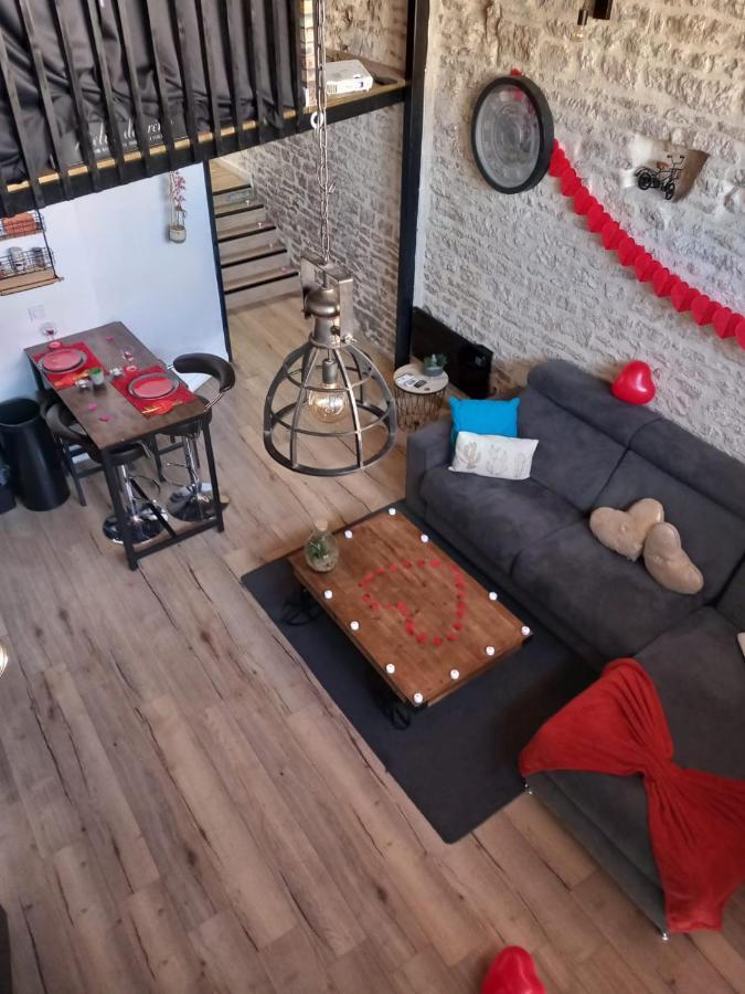 Apartamento Palais Des Reves Niort Exterior foto